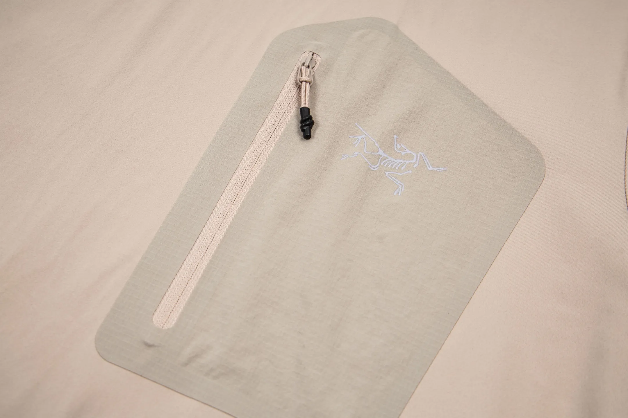 Arcteryx UPF 65+ T Size xs-L